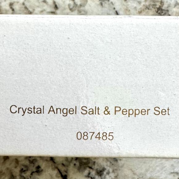 Lenox Crystal Angel Salt & Pepper Set 3" Preowned in box With Stoppers Christmas - Picture 13 of 13